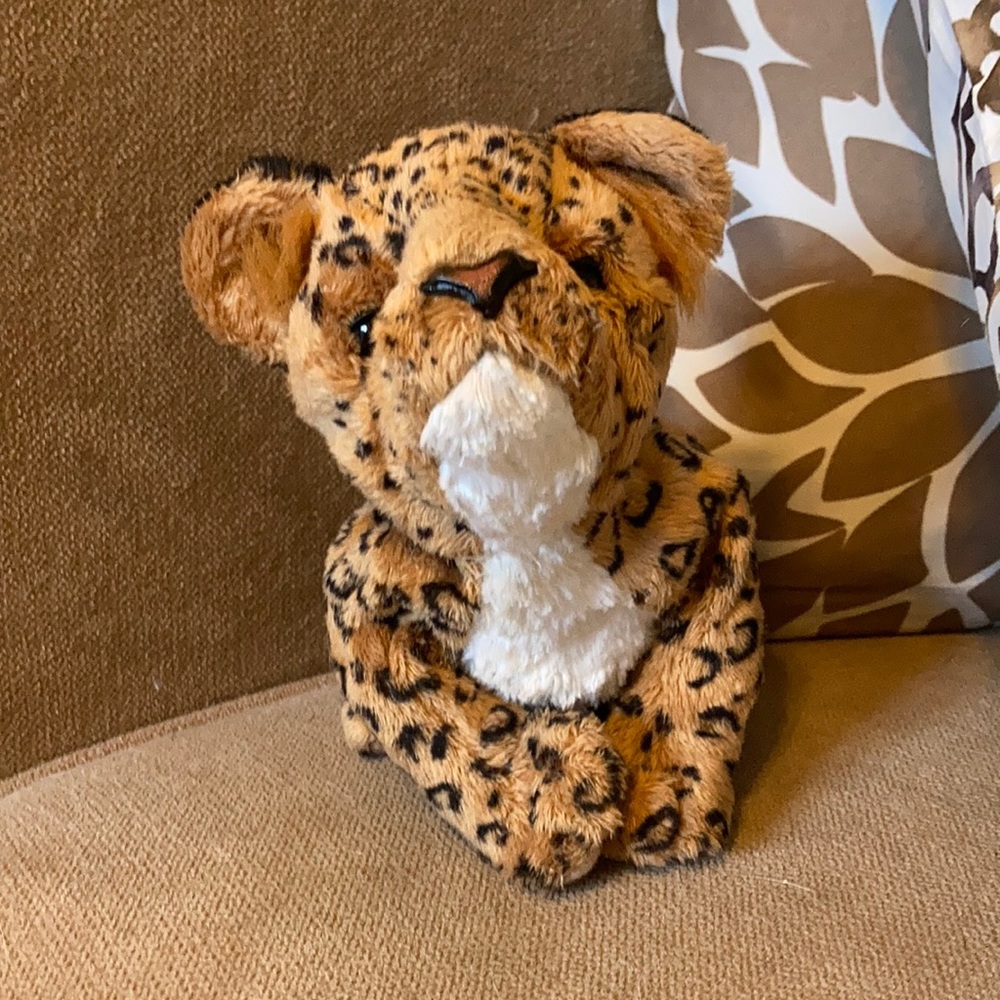 Furreal friends cheetah cub